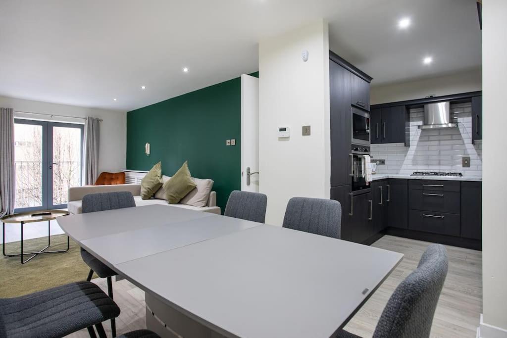 Luxury, Sleeps 6, City Centre Belfast Exterior photo
