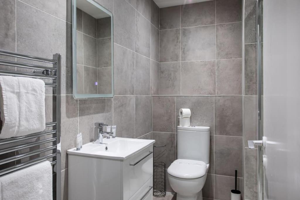 Luxury, Sleeps 6, City Centre Belfast Exterior photo