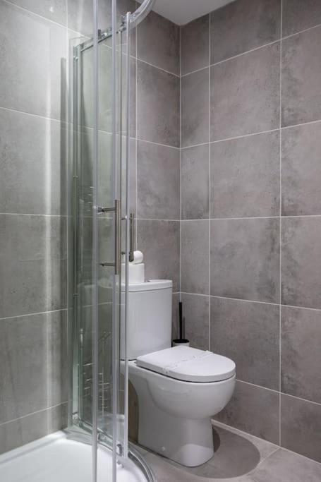 Luxury, Sleeps 6, City Centre Belfast Exterior photo